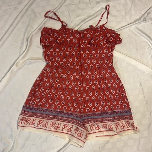 Patterned romper - Picture 3 of 3
